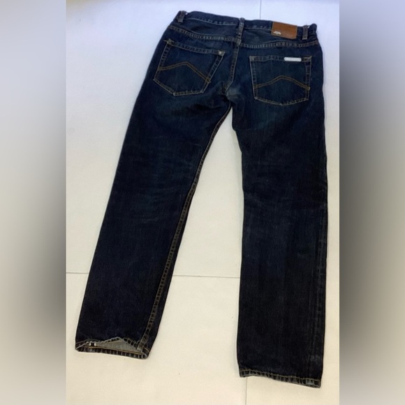 Selvedge Jeans. Armani Exchange. Straight Leg. 32 Waist - Picture 3 of 13